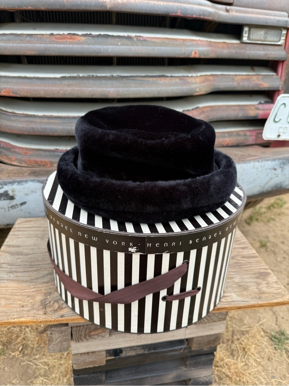 Vintage Henri Bendel New York Black Faux Fur Bucket Hat & Striped Hat Box Set
